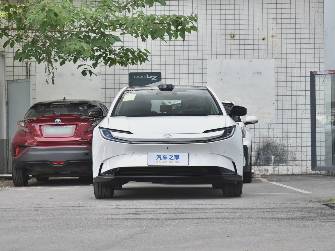 Toyota bZ5 Electro AT