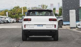 Geely Icon 1.5 AT