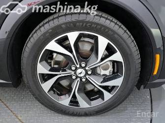 Ford Mustang Mach-E I 98 kWh Electro AT 4WD