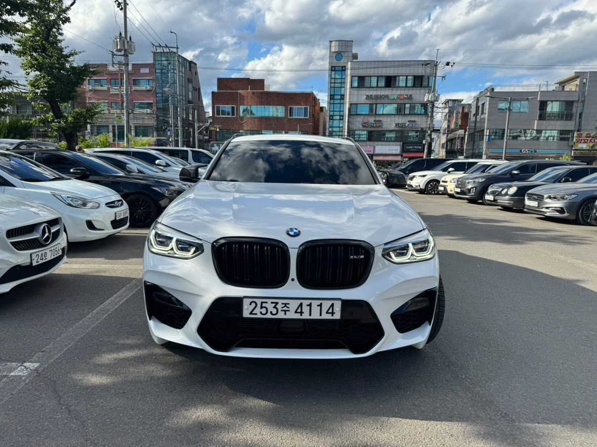 Открыть фото BMW X4 M I (F98) Competition 3.0 AT 4WD