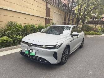 CHERY Fulwin A8 1.5hyb AT