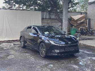 Toyota bZ5 Electro AT