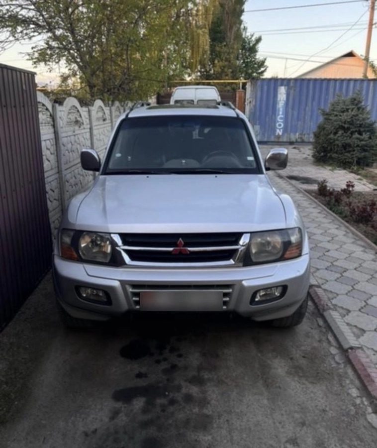 Mitsubishi Pajero III 3.2d MT 4WD