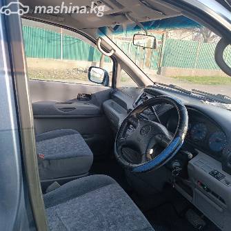 Nissan Serena II (C24) 2.0 AT