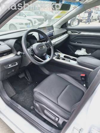 Geely Emgrand L Hi-P 1.5hyb AT