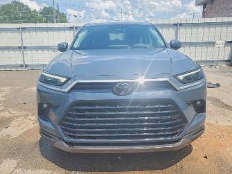 Toyota Grand Highlander 2.4 AT 4WD