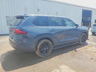 Toyota Grand Highlander 2.4 AT 4WD