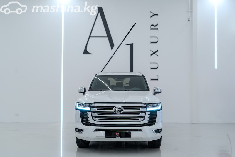 Toyota Land Cruiser 300 Series 4.0 AT 4WD