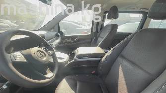 Mercedes-Benz Vito III (W447) 121 L3 2.0 AT