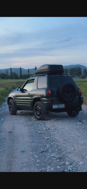 Toyota RAV4 I (XA10) 2.0 AT 4WD