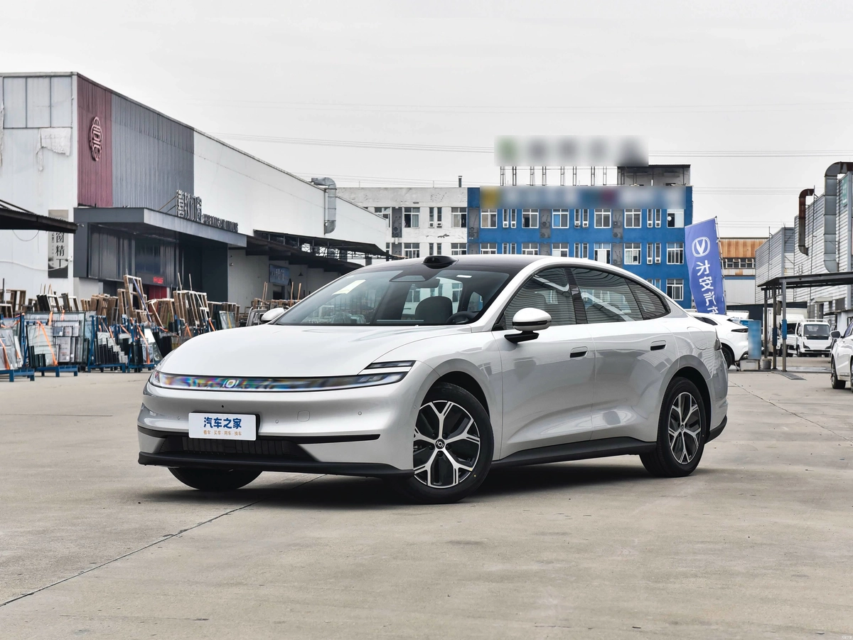 Changan Qiyuan Nevo A07 79 kWh Electro AT