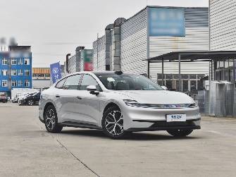 Changan Qiyuan Nevo A07 79 kWh Electro AT