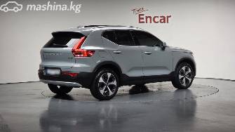 Volvo XC40 I 2.0 AT 4WD