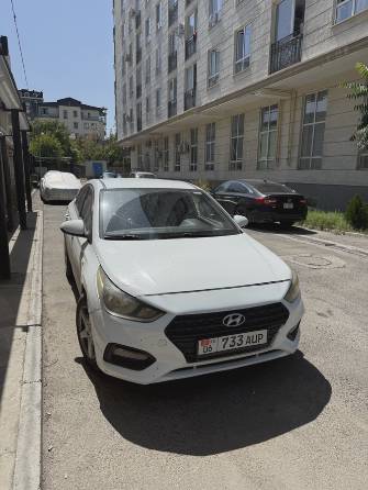 Hyundai Solaris II 1.6 AT