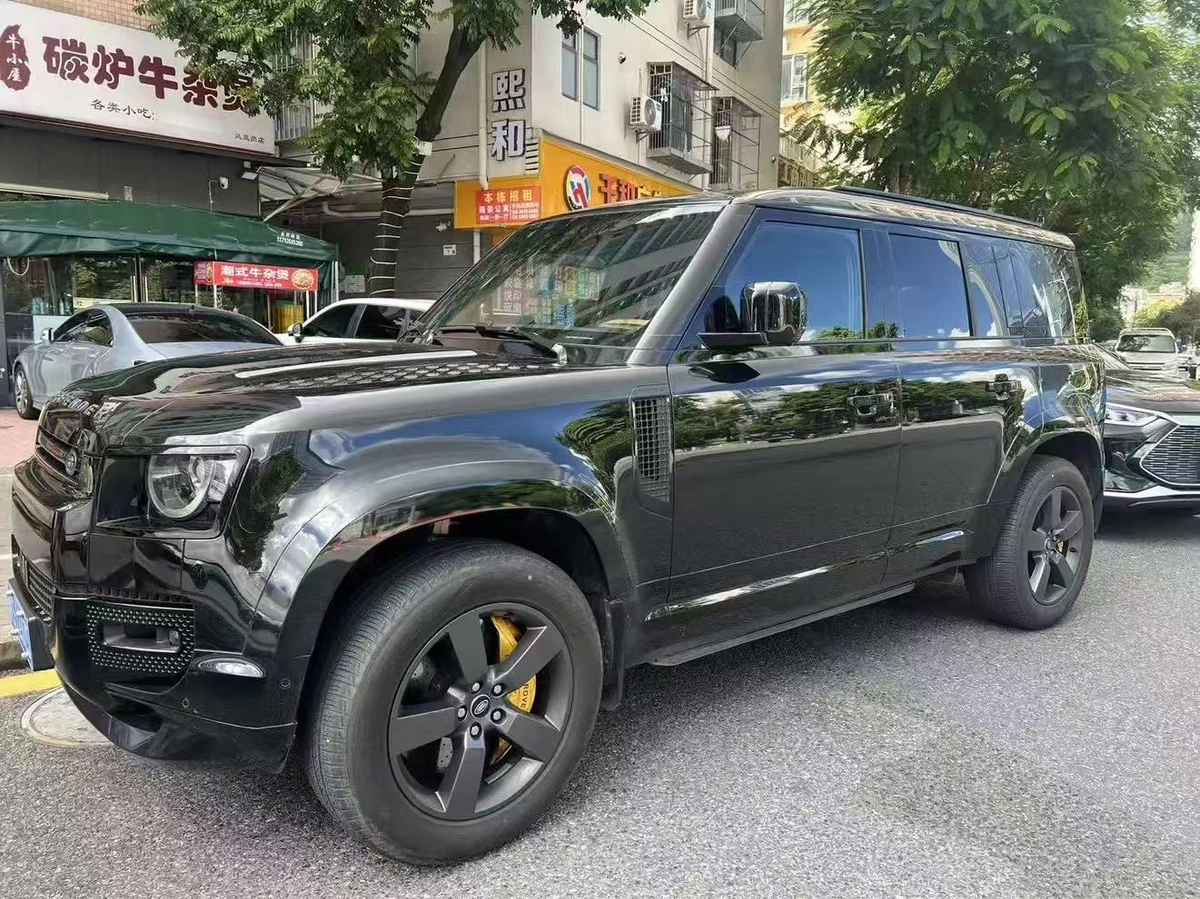 Land Rover Defender II 110 3.0 AT 4WD