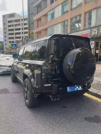 Land Rover Defender II 110 3.0 AT 4WD