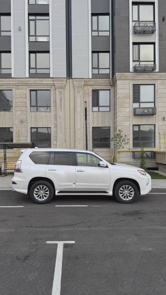 Lexus GX II Рестайлинг 460 4.6 AT 4WD