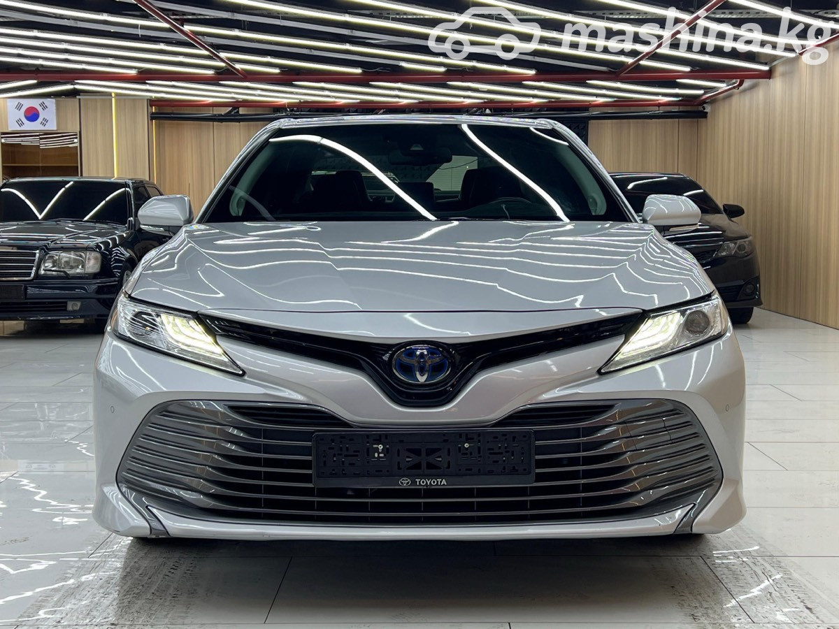 Открыть фото Toyota Camry (Japan) XV70 2.5hyb CVT