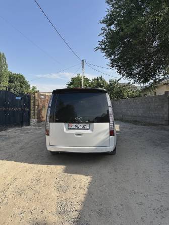 Hyundai Staria 3.5 AT