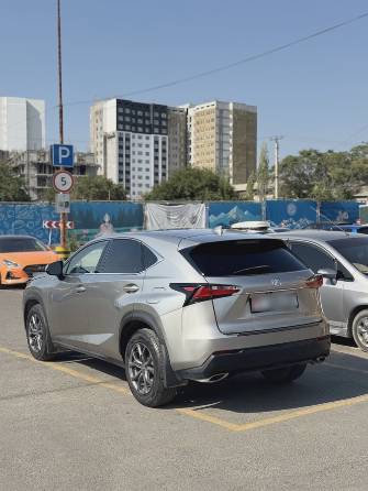 Lexus NX I 200t 2.0 AT 4WD