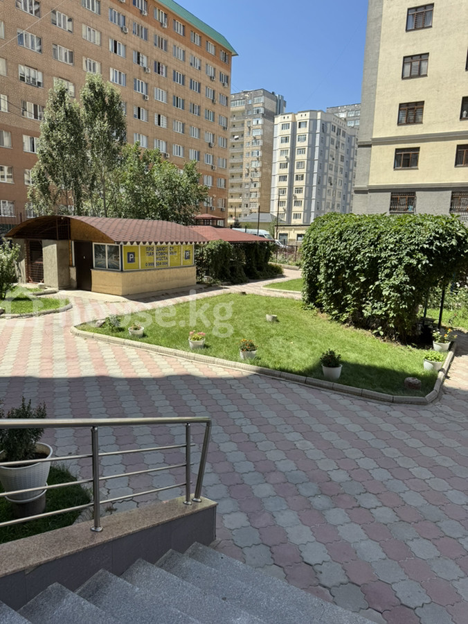 2-комн. кв., 81 м2