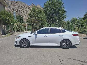 Kia Optima IV Рестайлинг 2.4 AT