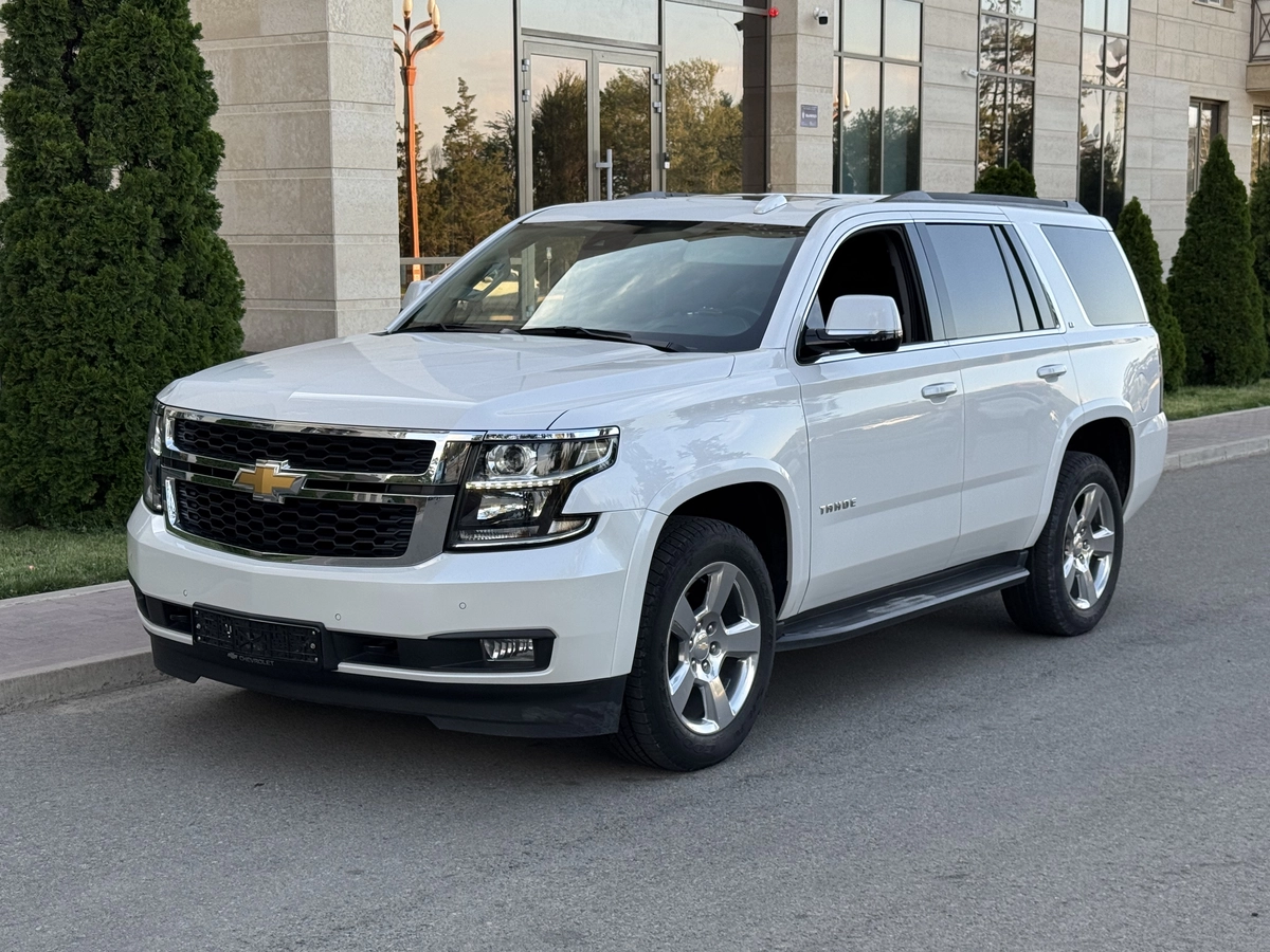 Chevrolet Tahoe IV 6.2 AT 4WD