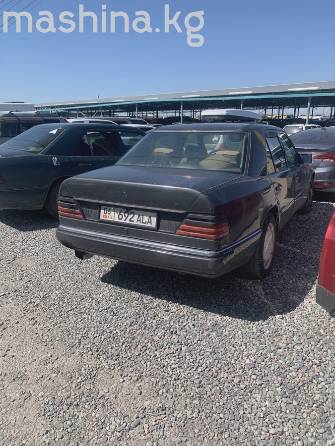 Mercedes-Benz W124 300 3.0d MT