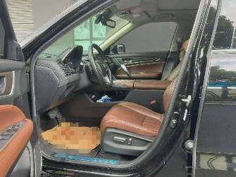 Honda UR-V I Рестайлинг 2.0 AT
