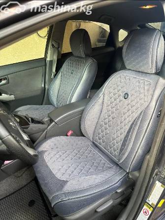 Toyota Prius III (XW30) 1.8hyb AT