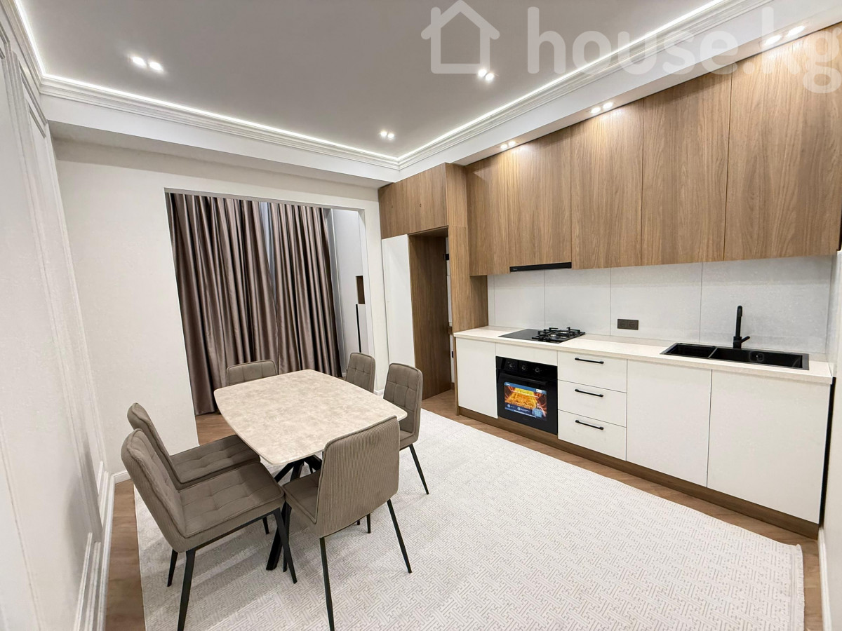 2-комн. кв., 78 м2
