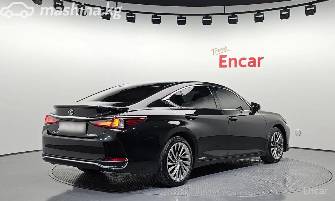 Lexus ES VII 300h 2.5hyb CVT