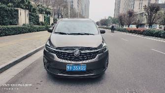 Buick GL8 II 2.4 AT