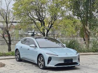 Nio ET5 100 kWh Electro AT 4WD