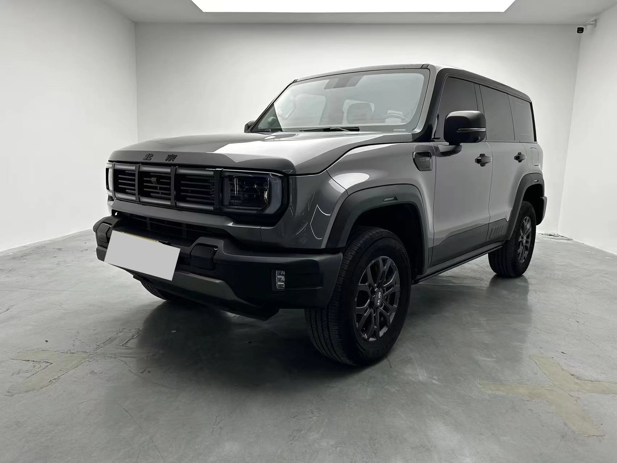 BAIC BJ40 I Рестайлинг 2.0 AT 4WD