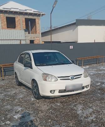 Toyota Echo 1.5 AT