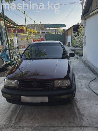 Volkswagen Vento 1.8 MT