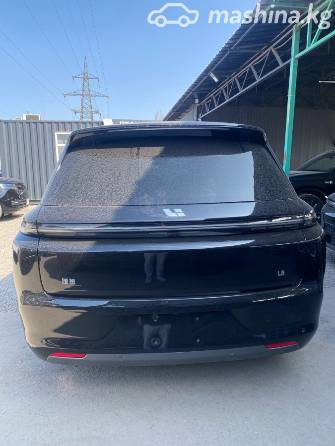 LiXiang L8 Рестайлинг 1.5hyb AT 4WD