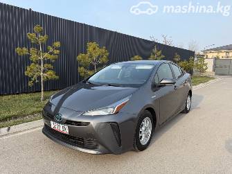 Toyota Prius IV Рестайлинг (XW50) 1.8hyb AT