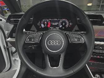Audi A3 IV (8Y) 40 TFSI 2.0 AMT