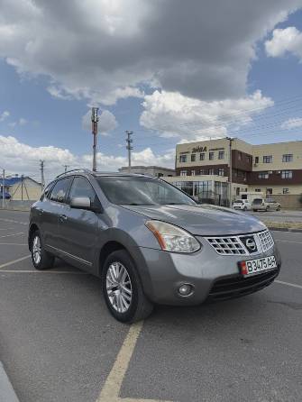 Nissan Rogue I Рестайлинг 2.5 CVT 4WD