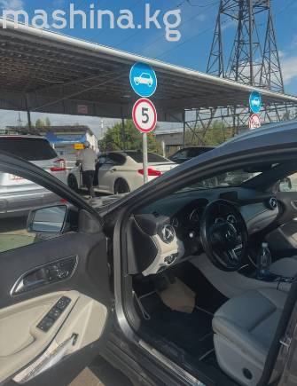 Mercedes-Benz GLA I (X156) Рестайлинг 250 2.0 AMT