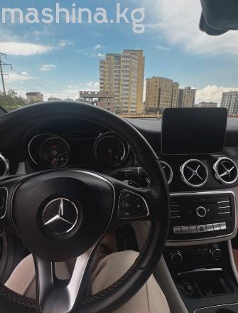 Mercedes-Benz GLA I (X156) Рестайлинг 250 2.0 AMT
