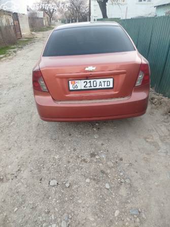 Chevrolet Lacetti 1.6 MT
