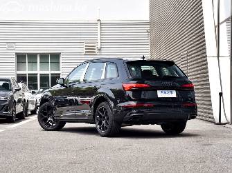 Audi Q7 II (4M) Рестайлинг 2 55 TFSI 3.0 AT 4WD