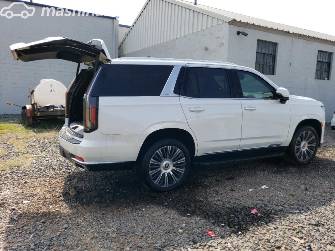 Cadillac Escalade V ESV 6.2 AT 4WD