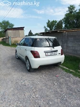 Toyota Ist I 1.3 AT