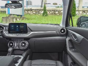 Chevrolet Blazer III Рестайлинг 2.0 AT