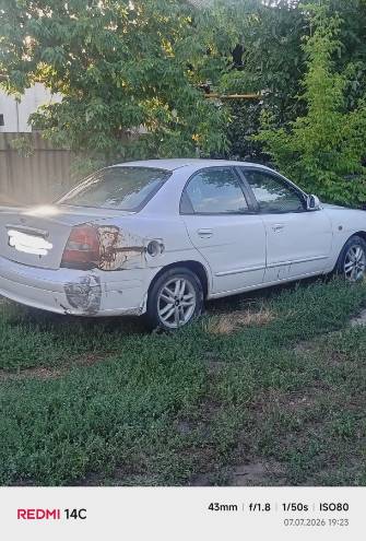 Daewoo Nubira I 1.6 MT