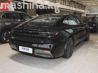 Geely Galaxy E8 550 Electro AT